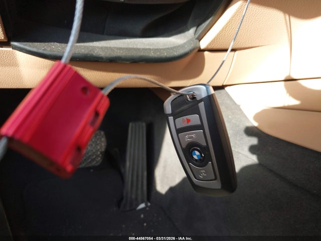 2013 BMW 740I WBAYA6C59DC995311 Photo 10