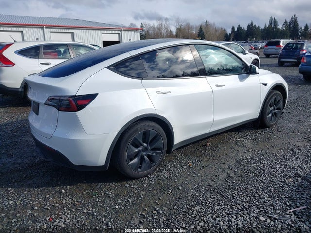 2024 TESLA MODEL Y 7SAYGDED1RF213154 Photo 3
