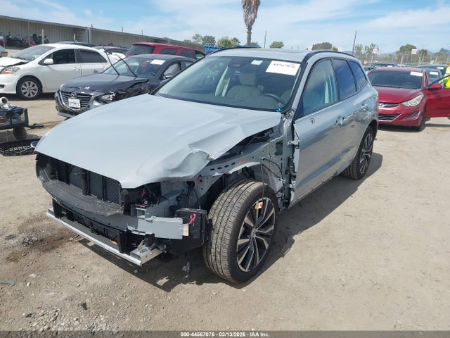 YV4M12RC3S1043734 Volvo Xc60 B5 Plus