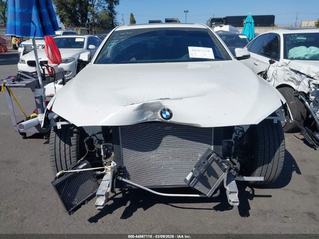 Продаж на аукціоні авто 2014 Bmw 740i, vin: WBAYA6C55ED144618, номер лоту: 44567118