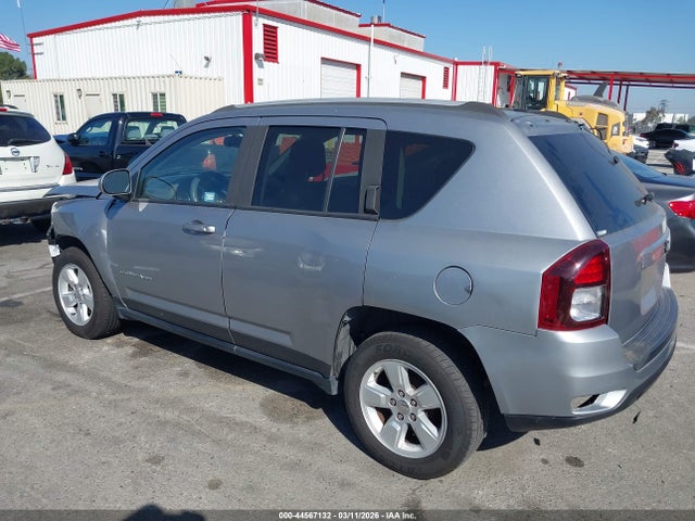 1C4NJCEAXGD769436 Jeep Compass Latitude