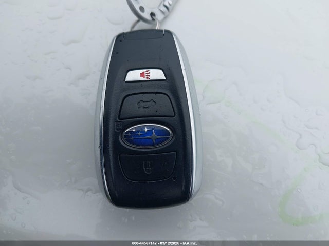 Subaru Forester 2.5i Touring 2018 JF2SJAWC5JH613121 Image 11