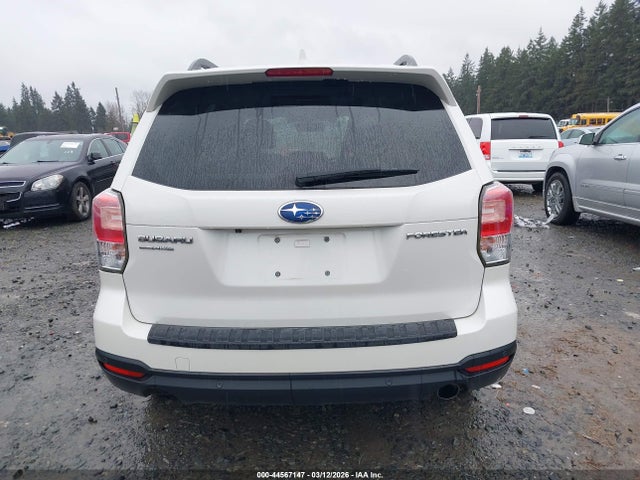 Subaru Forester 2.5i Touring 2018 JF2SJAWC5JH613121 Image 16