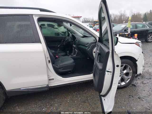 Subaru Forester 2.5i Touring 2018 JF2SJAWC5JH613121 Image 5
