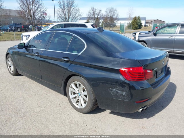 44567155 :رقم المزاد ، WBA5A7C50GG145329 vin ، 2016 Bmw 528i Xdrive مزاد بيع