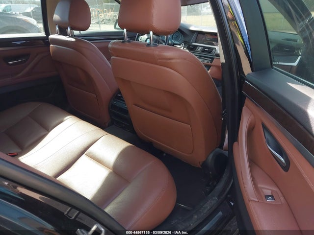 44567155 :رقم المزاد ، WBA5A7C50GG145329 vin ، 2016 Bmw 528i Xdrive مزاد بيع