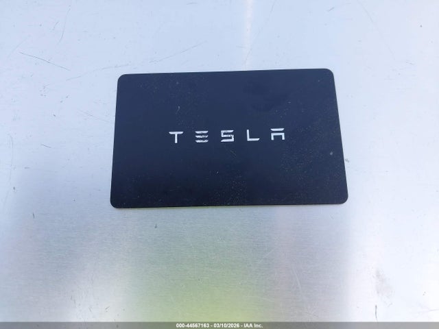 44567163 :رقم المزاد ، 7SAYGDET5TA634306 vin ، 2026 Tesla Model Y Performance All-wheel Drive مزاد بيع
