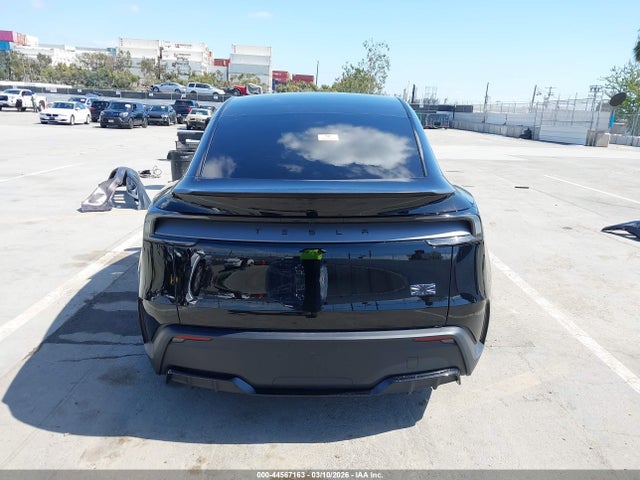 44567163 :رقم المزاد ، 7SAYGDET5TA634306 vin ، 2026 Tesla Model Y Performance All-wheel Drive مزاد بيع