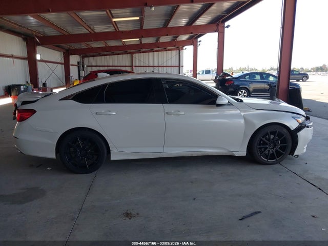 1HGCV1F10KA017562 Honda ACCORD LX
