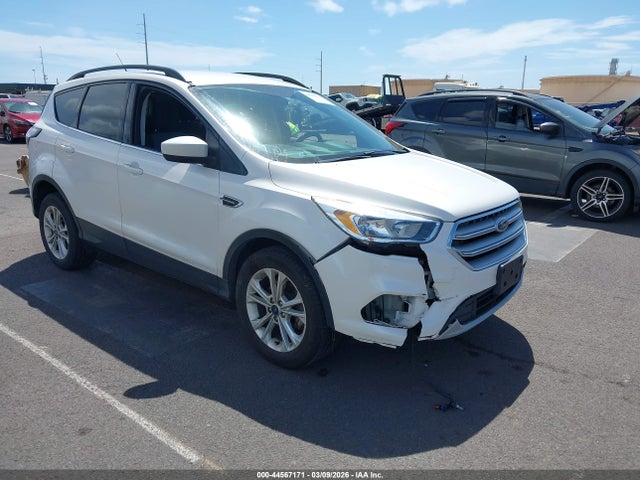 1FMCU0GD9JUD29831 Ford ESCAPE SE