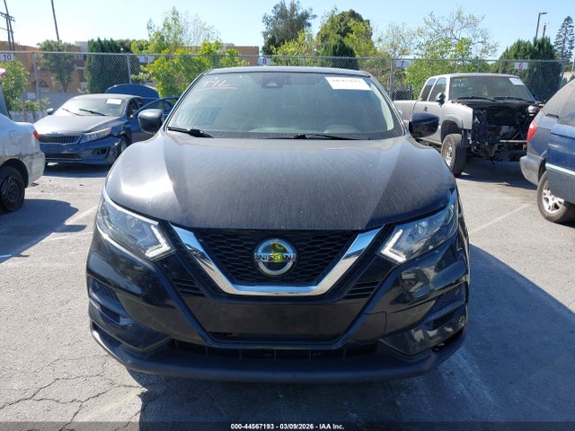 JN1BJ1AV1MW566759 Nissan Rogue Sport S Fwd Xtronic Cvt