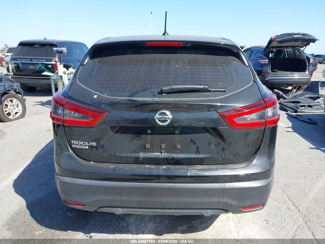 JN1BJ1AV1MW566759 Nissan Rogue Sport S Fwd Xtronic Cvt