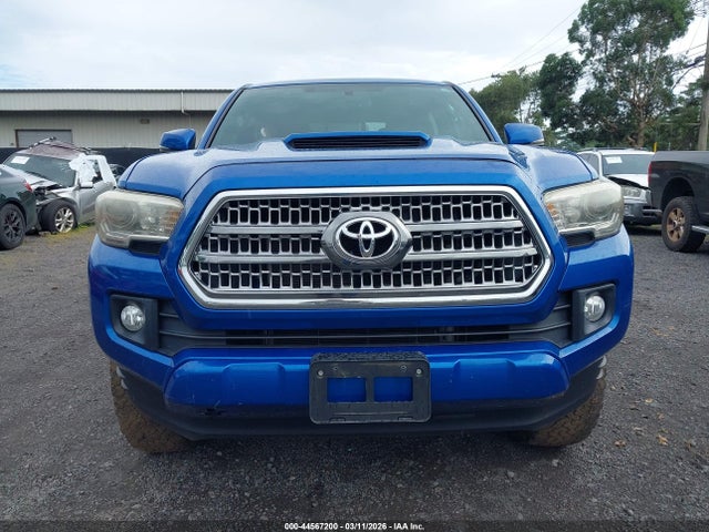 Продажа на аукционе авто 2016 Toyota Tacoma Trd Sport, vin: 3TMCZ5AN6GM007438, номер лота: 44567200
