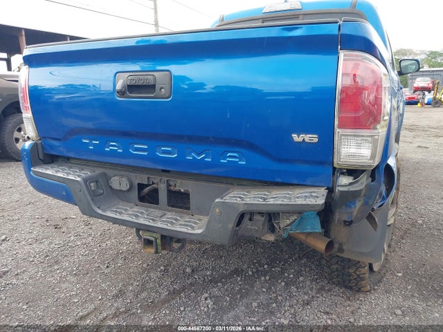 Продажа на аукционе авто 2016 Toyota Tacoma Trd Sport, vin: 3TMCZ5AN6GM007438, номер лота: 44567200