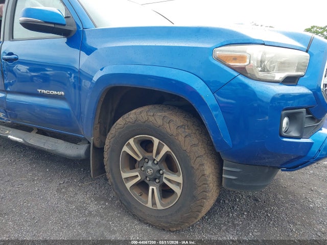 Продажа на аукционе авто 2016 Toyota Tacoma Trd Sport, vin: 3TMCZ5AN6GM007438, номер лота: 44567200