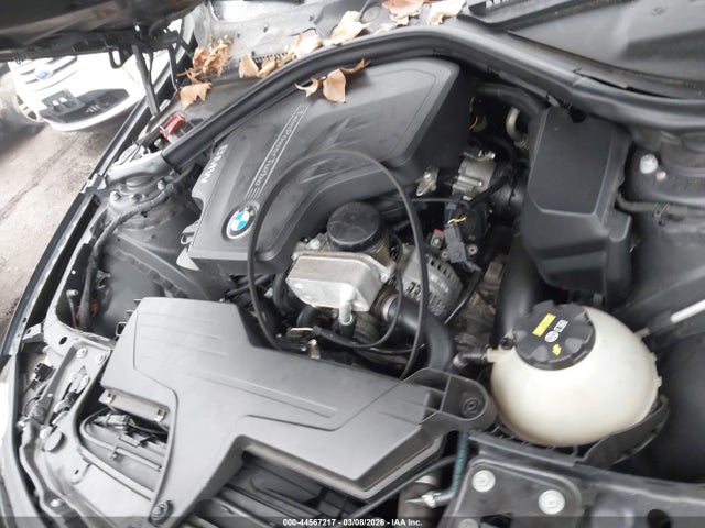 44567217 :رقم المزاد ، WBA8E9G59GNT42762 vin ، 2016 Bmw 328i مزاد بيع