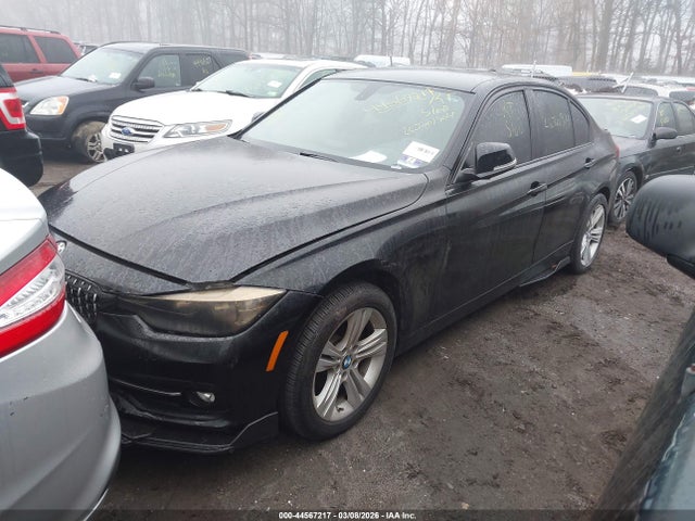 44567217 :رقم المزاد ، WBA8E9G59GNT42762 vin ، 2016 Bmw 328i مزاد بيع