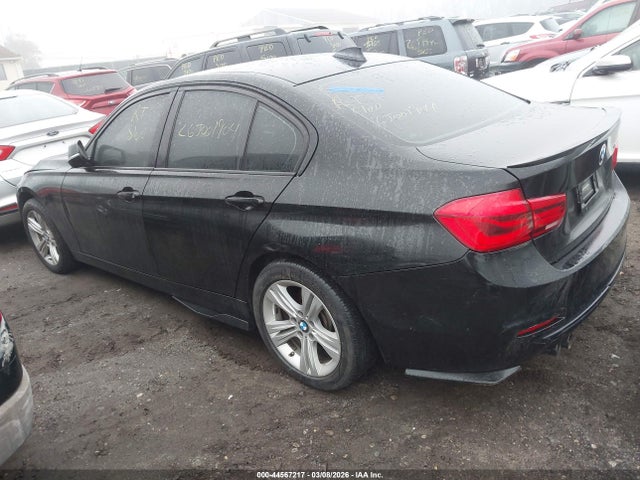 44567217 :رقم المزاد ، WBA8E9G59GNT42762 vin ، 2016 Bmw 328i مزاد بيع