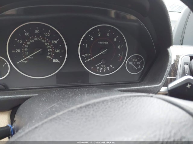 44567217 :رقم المزاد ، WBA8E9G59GNT42762 vin ، 2016 Bmw 328i مزاد بيع