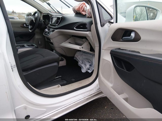 2018 Chrysler Pacifica Touring Plus მანქანა იყიდება აუქციონზე, vin: 2C4RC1FG9JR187352, აუქციონის ნომერი: 44567265