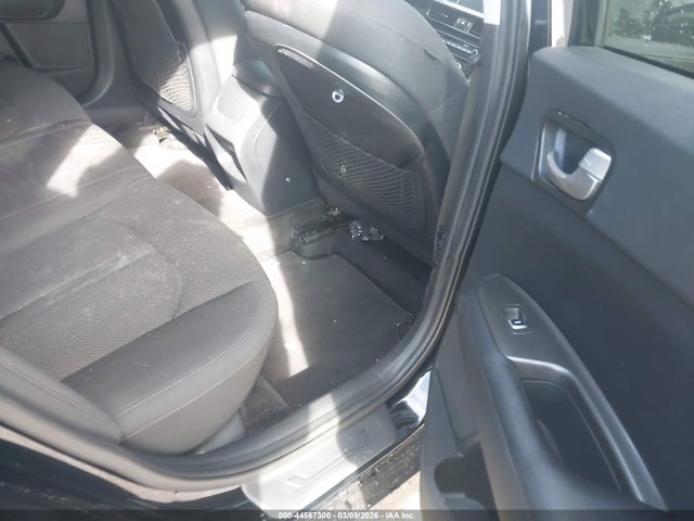 5XXGT4L38LG420045 KIA Optima Lx