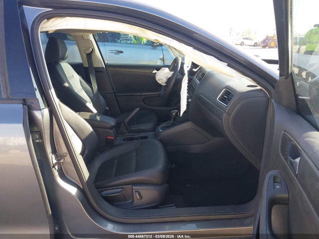 3VWD17AJ6EM278918 Volkswagen Jetta 1.8t Se