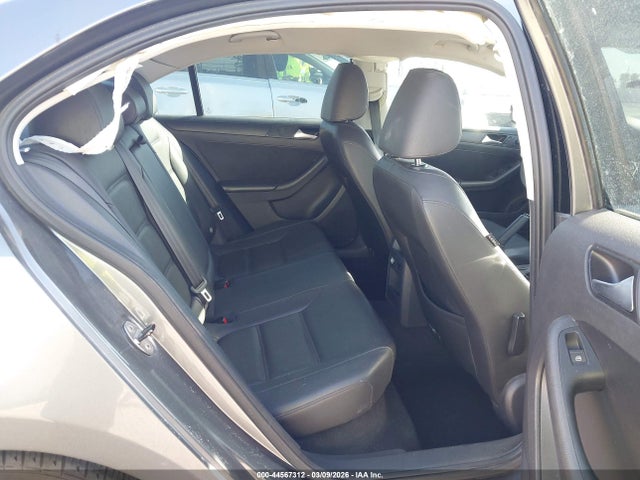 3VWD17AJ6EM278918 Volkswagen Jetta 1.8t Se