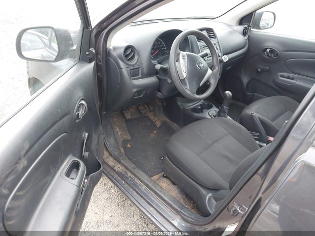 3N1CN7AP4FL870223 Nissan Versa 1.6 S
