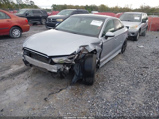 2016 AUDI A3 WAUK8GFF8G1098072 Photo 1