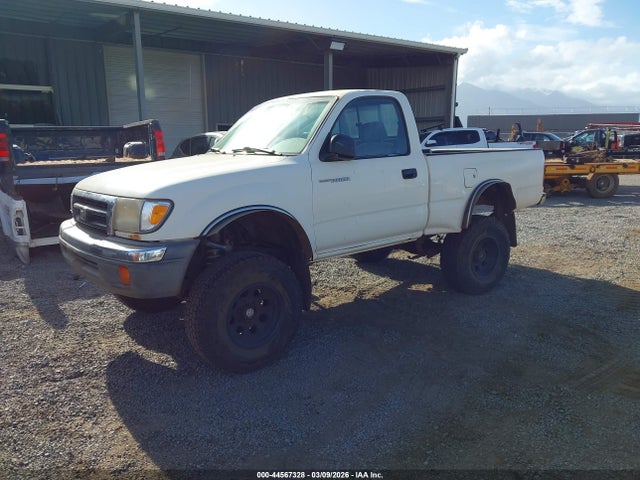 Aukcja sprzedaży 2000 Toyota Tacoma, vin: 5TEPM62N0YZ700028, numer aukcji: 44567328