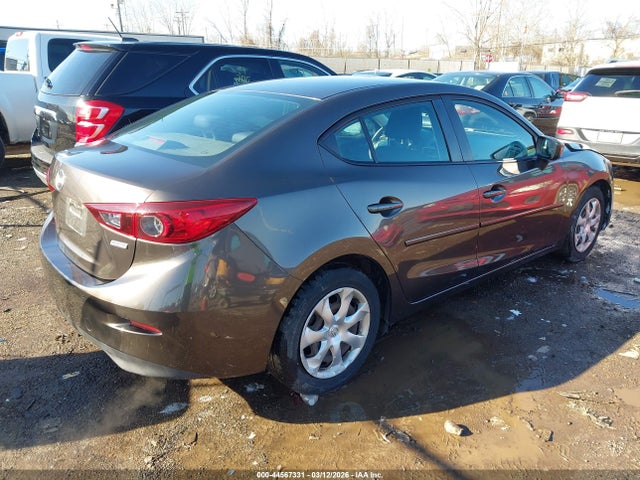 Продаж на аукціоні авто 2015 Mazda Mazda3 I Sport, vin: 3MZBM1U76FM202435, номер лоту: 44567331
