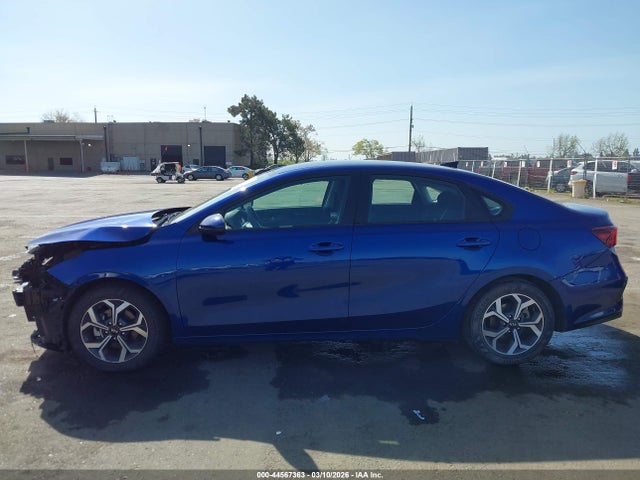 3KPF24AD5KE115314 KIA Forte Lxs