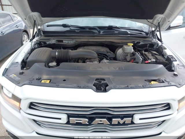 2021 Ram 1500 Laramie  4x4 5'7 Box მანქანა იყიდება აუქციონზე, vin: 1C6SRFJT3MN611800, აუქციონის ნომერი: 44567364