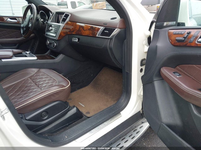 2015 MERCEDES-BENZ GL 450 4JGDF6EE5FA618341 Photo 4