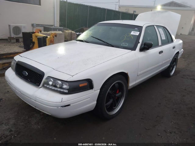 2010 FORD CROWN VICTORIA 2FABP7BV6AX105642 Photo 1