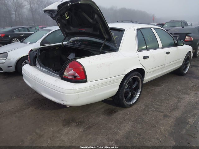 2010 FORD CROWN VICTORIA 2FABP7BV6AX105642 Photo 3
