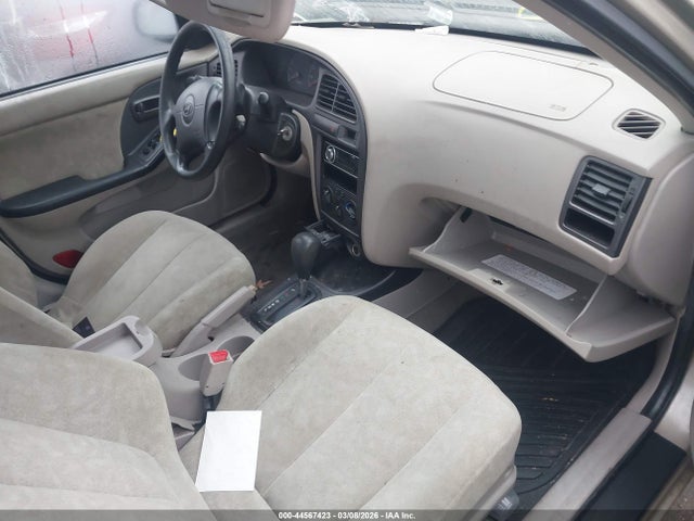 2003 HYUNDAI ELANTRA KMHDN45D63U691386 Photo 4
