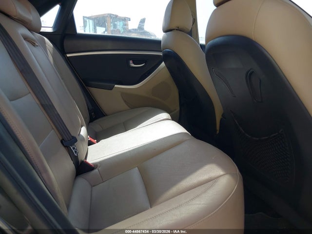 KMHD35LH9GU261150 Hyundai ELANTRA GT