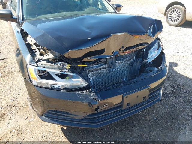 3VW267AJ2GM300473 Volkswagen Jetta 1.4t S