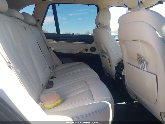 2015 BMW X5 5UXKR0C59F0P15565 Photo 7