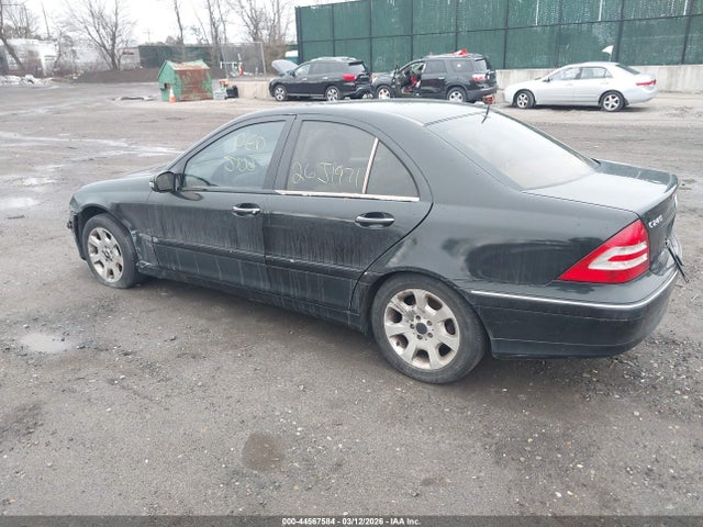 44567584 :رقم المزاد ، WDBRF81J95F701392 vin ، 2005 Mercedes-benz C 240 Luxury 4matic مزاد بيع