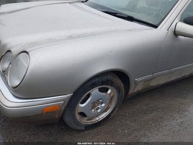 44567643 :رقم المزاد ، WDBJF72F7VA571112 vin ، 1997 Mercedes-benz E 420 مزاد بيع