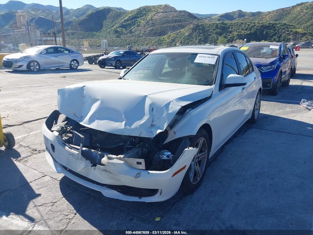 2013 BMW 328I WBA3C1C57DF444025 Photo 1