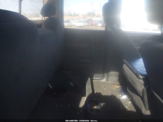 44567698 :رقم المزاد ، 3D7KU28D14G265520 vin ، 2004 Dodge Ram 2500 Slt/laramie مزاد بيع