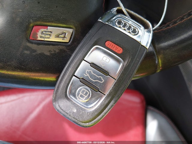 2010 Audi S4 3.0 Premium Plus მანქანა იყიდება აუქციონზე, vin: WAUDGAFL1AA144623, აუქციონის ნომერი: 44567709
