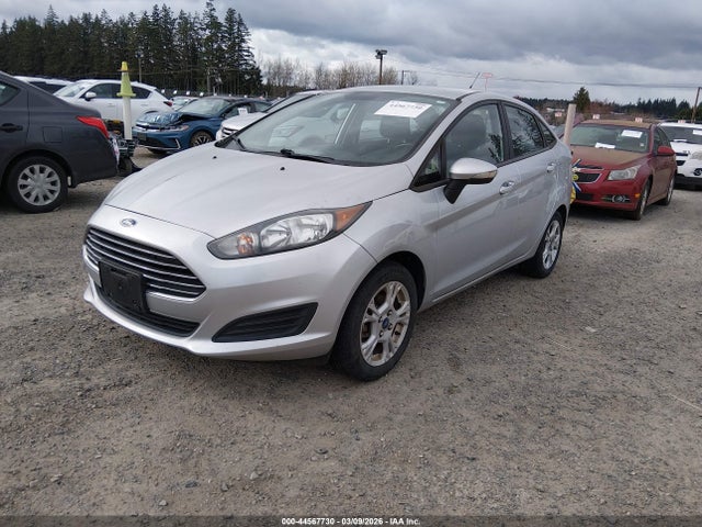 Ford FIESTA SE 2014 3FADP4BJ2EM114411 Image 2