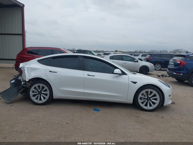 Продаж на аукціоні авто 2022 Tesla Model 3 Long Range Dual Motor All-wheel Drive, vin: 5YJ3E1EB5NF339053, номер лоту: 44567787