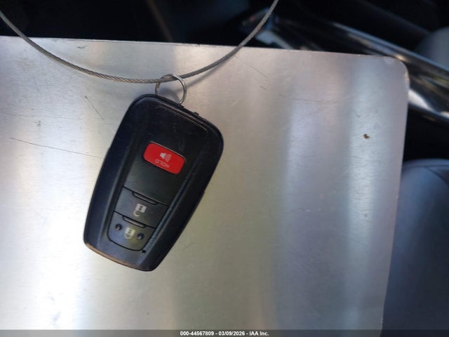 Toyota Prius Three Touring 2016 JTDKARFU6G3507286 Image 11