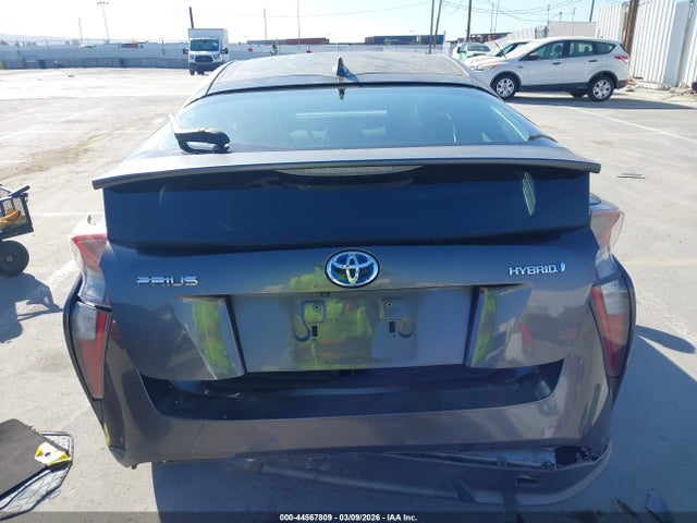 Toyota Prius Three Touring 2016 JTDKARFU6G3507286 Image 16