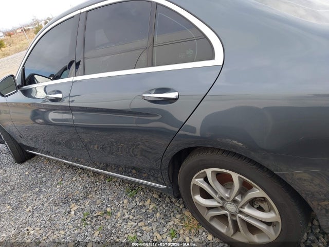 44567817 :رقم المزاد ، 55SWF4KBXFU058351 vin ، 2015 Mercedes-benz C 300 4matic مزاد بيع